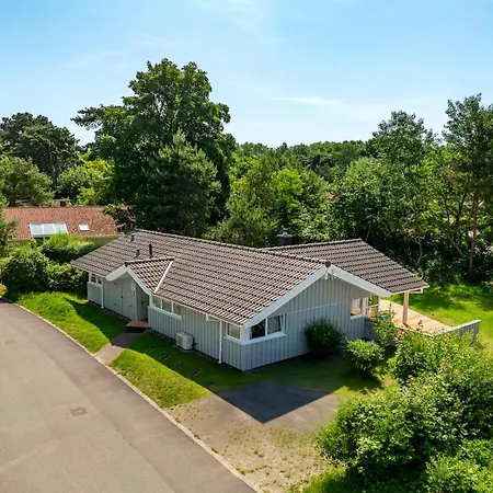 Ferienhaus Strandblick - Dorf 1 19 *