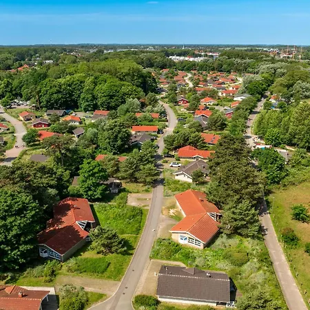 Ferienhaus Strandblick - Dorf 1 19 *