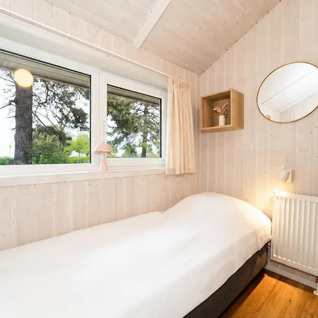 Ferienhaus Strandblick - Dorf 1 19 *